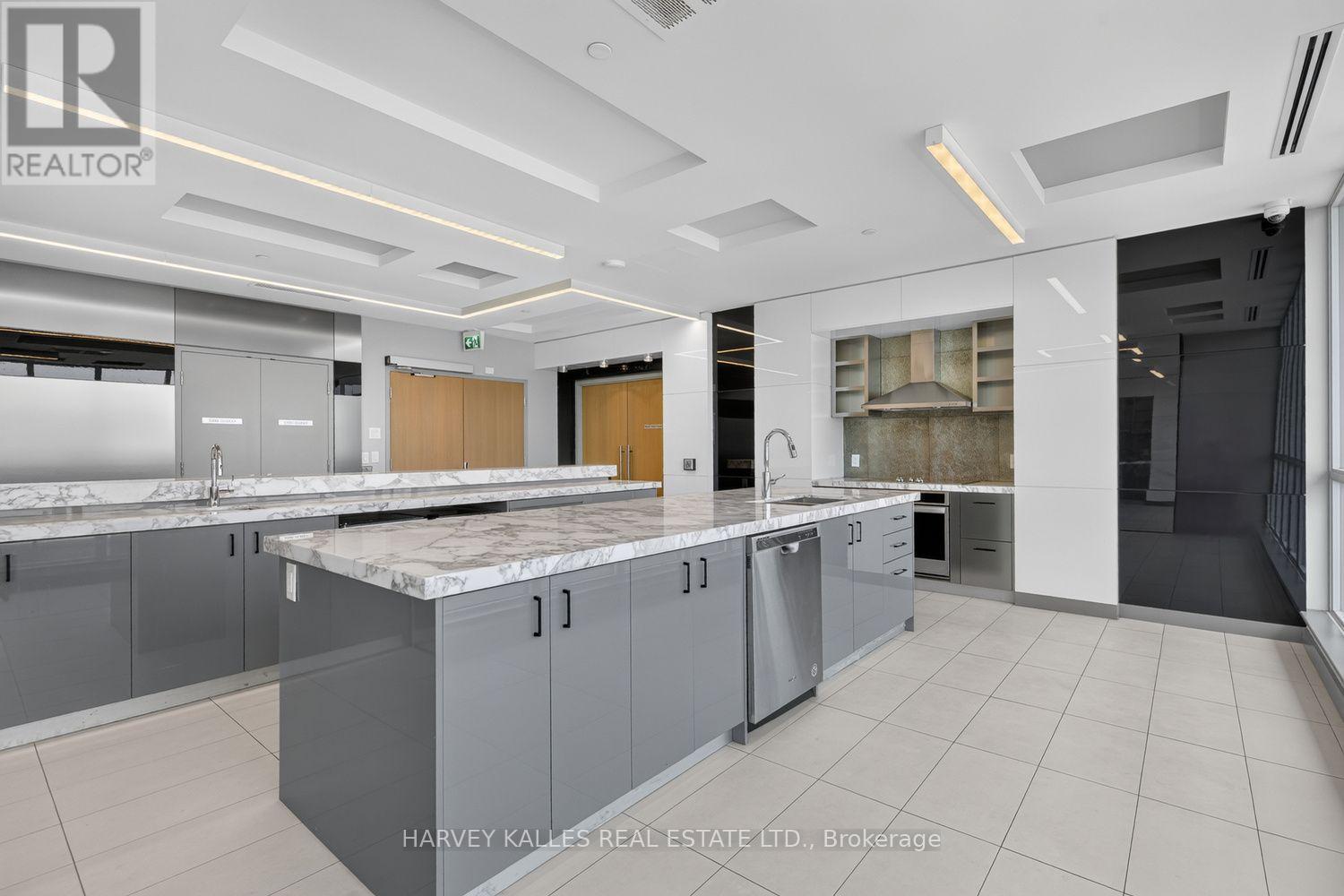214 - 1603 Eglinton Avenue W, Toronto, Ontario  M6E 0A1 - Photo 26 - C13538196