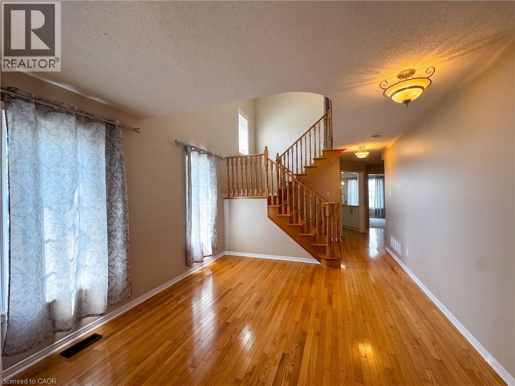 56 Peachleaf Crescent, Brampton, Ontario  L7A 2B4 - Photo 3 - 40854741