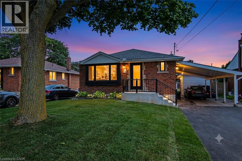 15 Greenwood Street, Hamilton, Ontario  L8T 3N2 - Photo 2 - 40854948