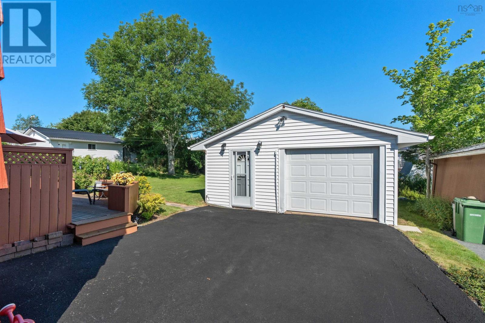 24 Estate Drive, Cole Harbour, Nova Scotia  B2V 1C4 - Photo 11 - 202620324