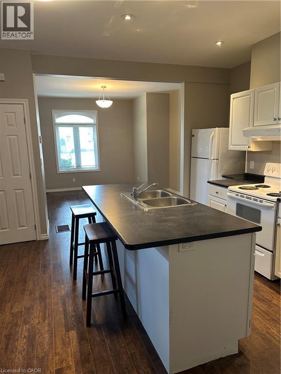 1 LOWER TERRACE HILL Street, Brantford, Ontario