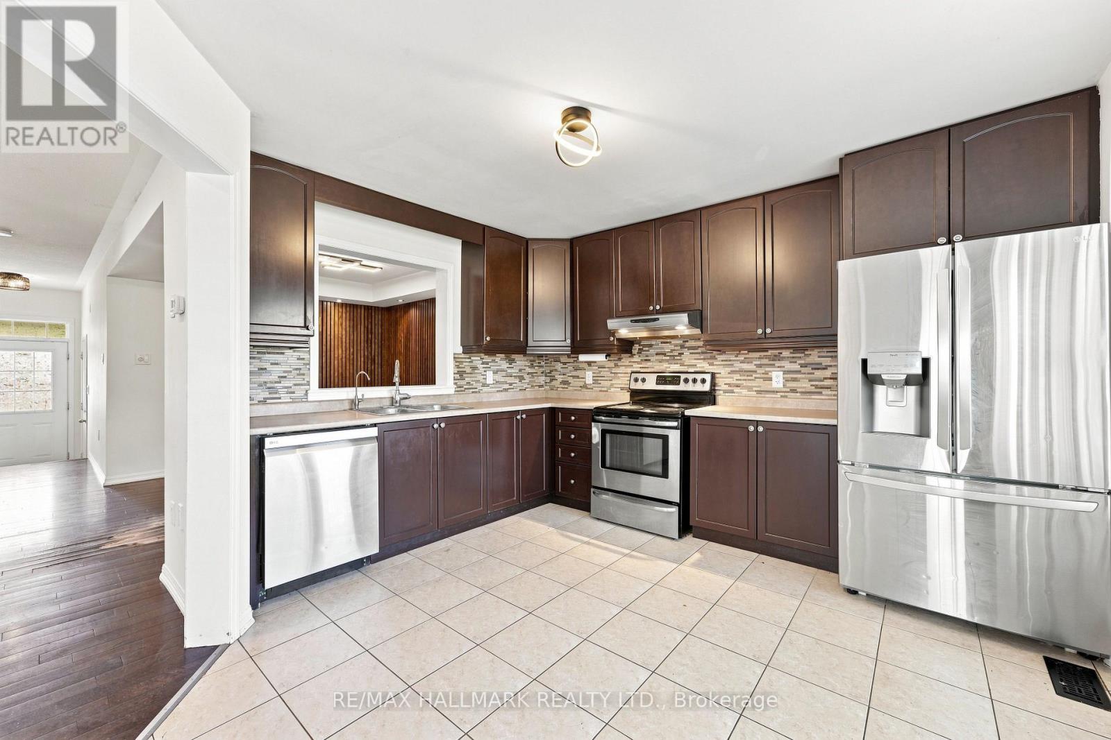 174 Miltrose Crescent, Whitchurch-Stouffville, Ontario  L4A 0R3 - Photo 13 - N13659024
