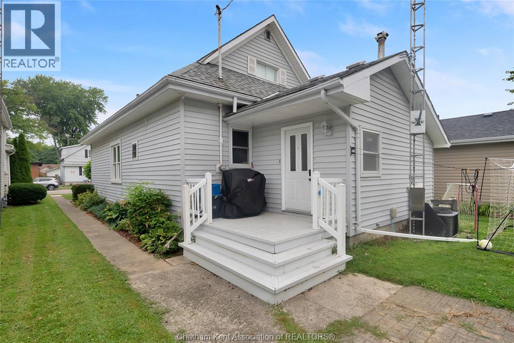 57 Canal Street West, Tilbury, Ontario  N0P 2L0 - Photo 30 - 26019531