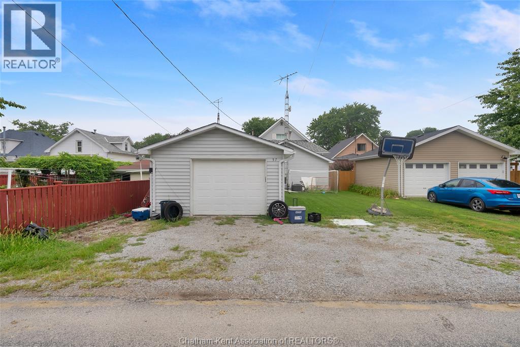 57 Canal Street West, Tilbury, Ontario  N0P 2L0 - Photo 34 - 26019531