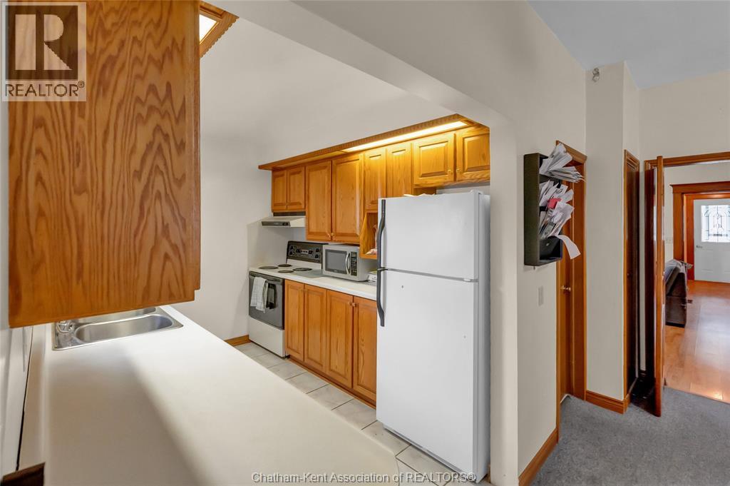 57 Canal Street West, Tilbury, Ontario  N0P 2L0 - Photo 6 - 26019531