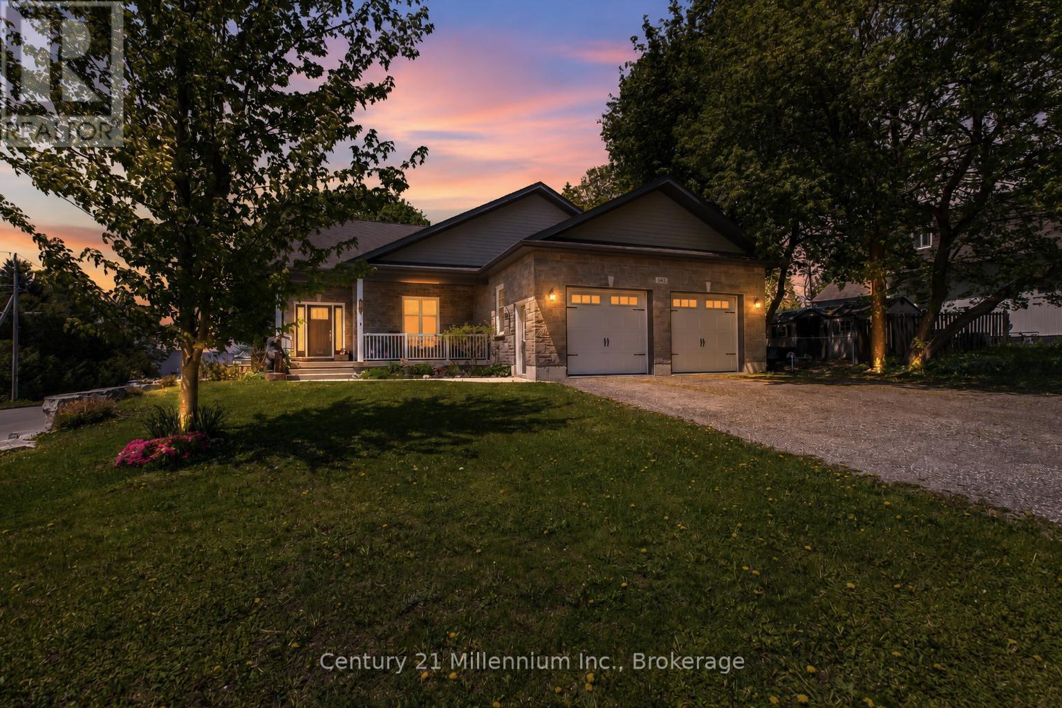 142 Isla Street, Grey Highlands, Ontario  N0C 1H0 - Photo 2 - X13227956