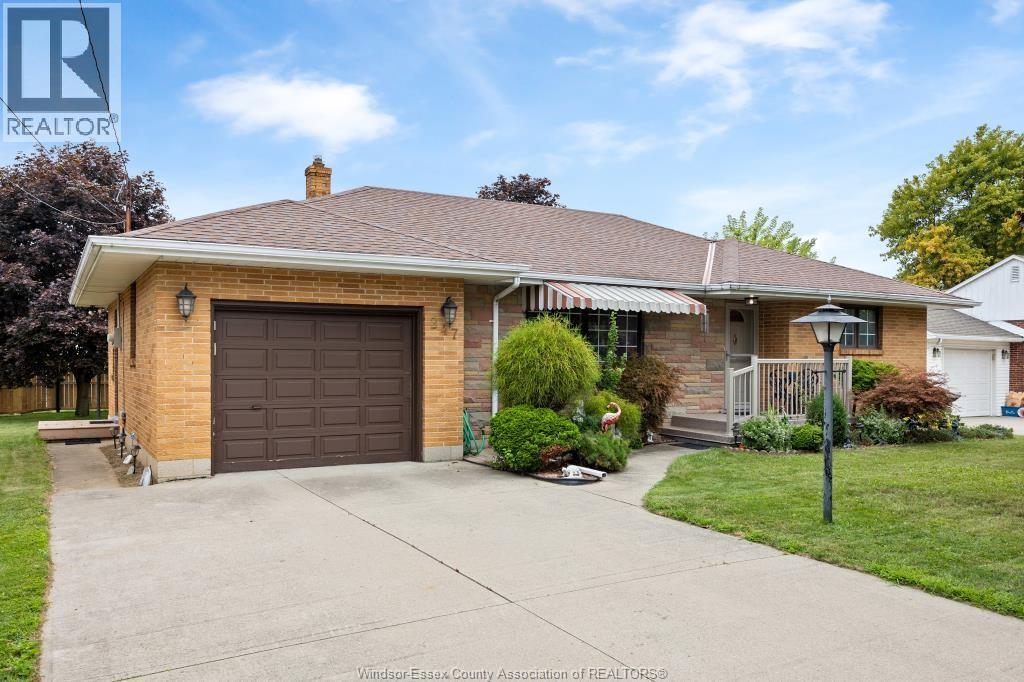MLS# 26019574: 247 ERIE STREET South, Harrow, Canada