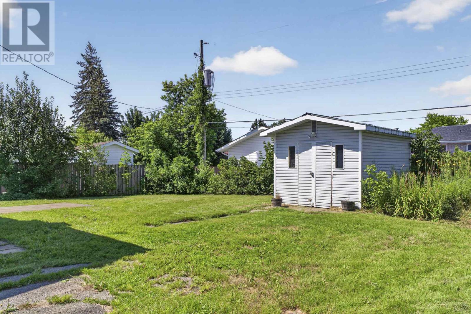 153 Caledon St, Sault Ste. Marie, Ontario  P6B 5C2 - Photo 34 - SM262115