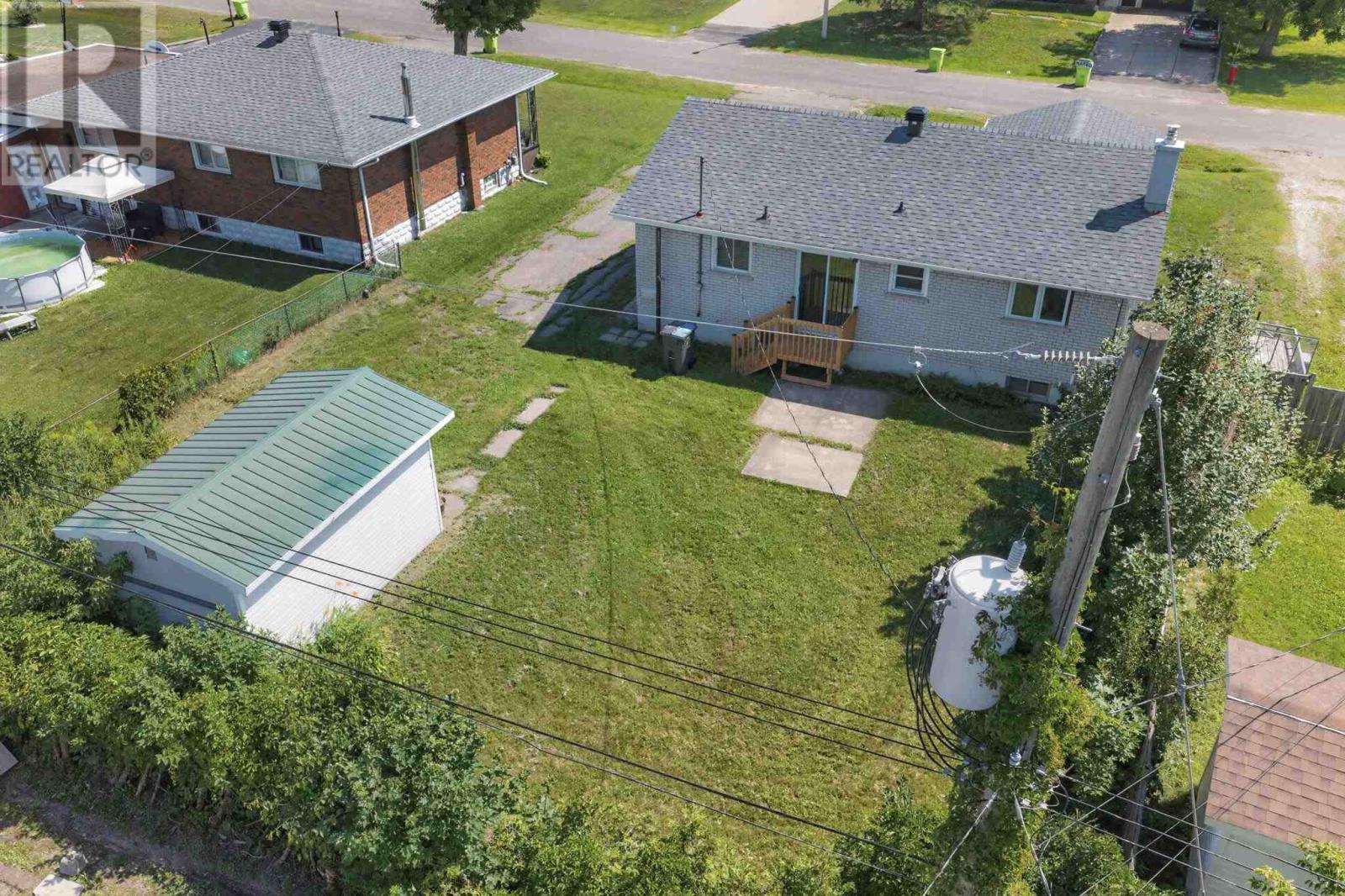 153 Caledon St, Sault Ste. Marie, Ontario  P6B 5C2 - Photo 35 - SM262115