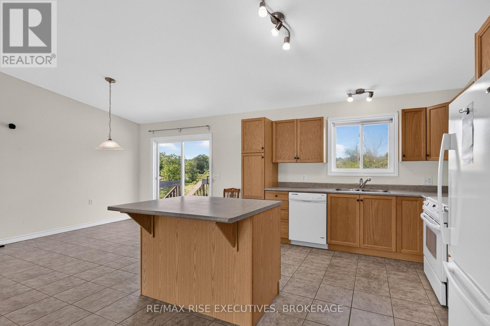 289 Colebrook Road, Stone Mills, Ontario  K0K 3N0 - Photo 8 - X13665602