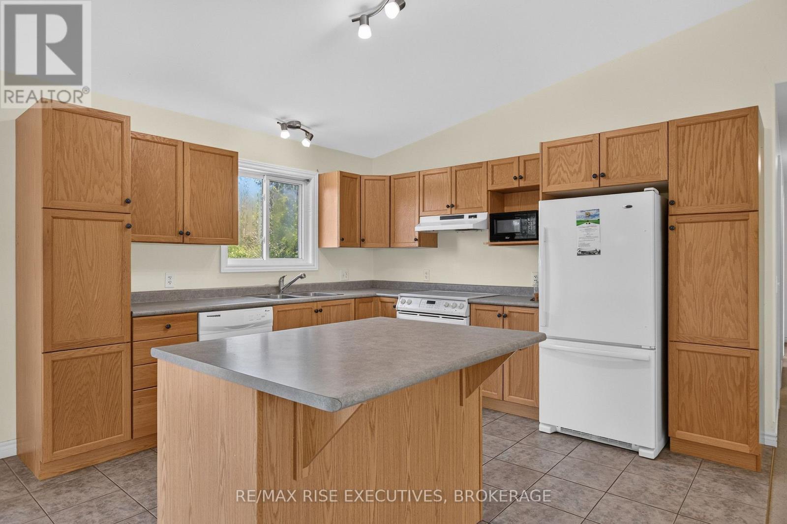 289 Colebrook Road, Stone Mills, Ontario  K0K 3N0 - Photo 9 - X13665602