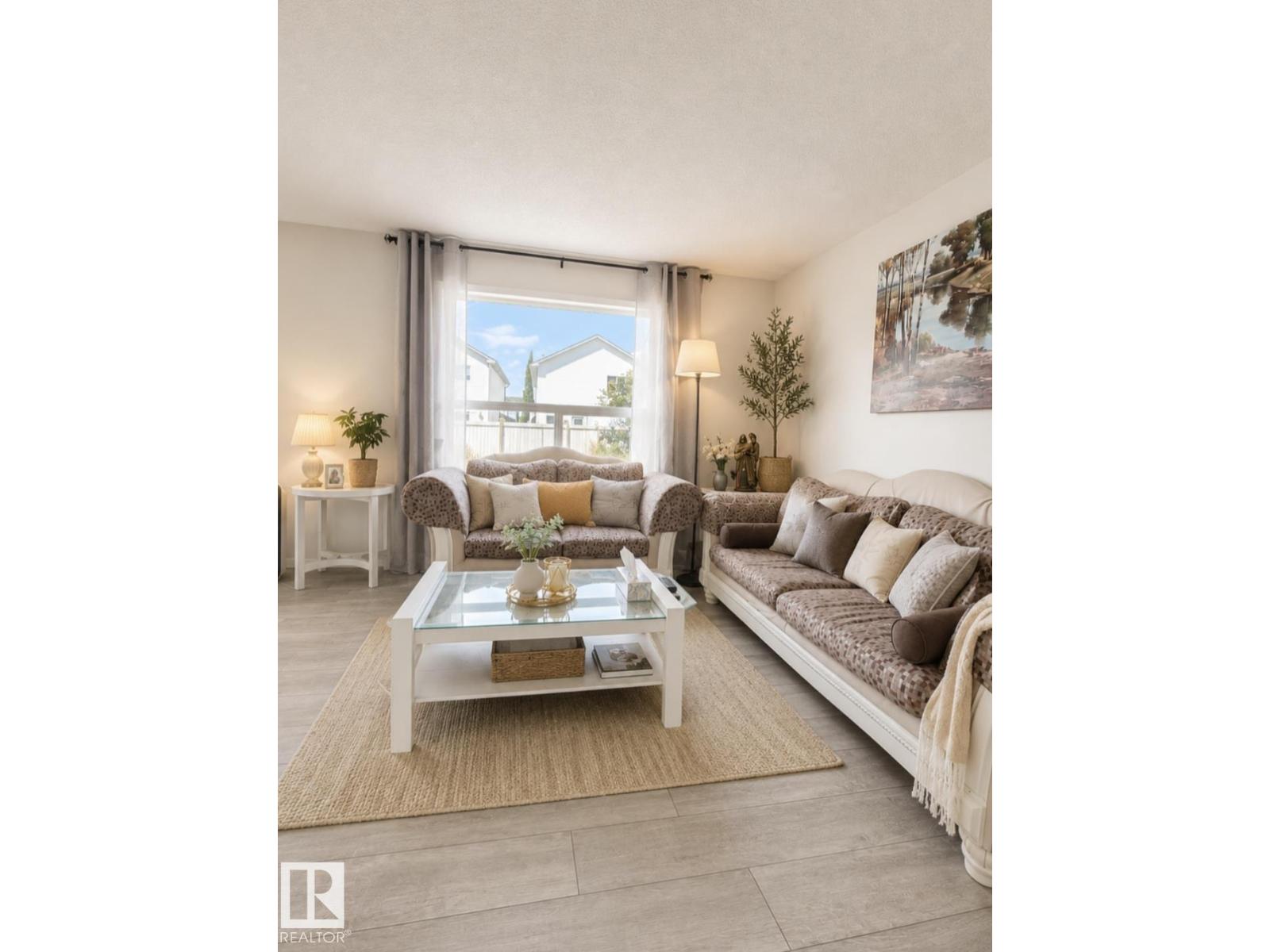 3236 27 Av NW, Edmonton, Alberta  T6T 1P8 - Photo 2 - E4501112