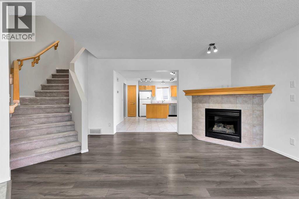 203 Covemeadow Crescent, Calgary, Alberta  T3K 6B1 - Photo 12 - A2325400