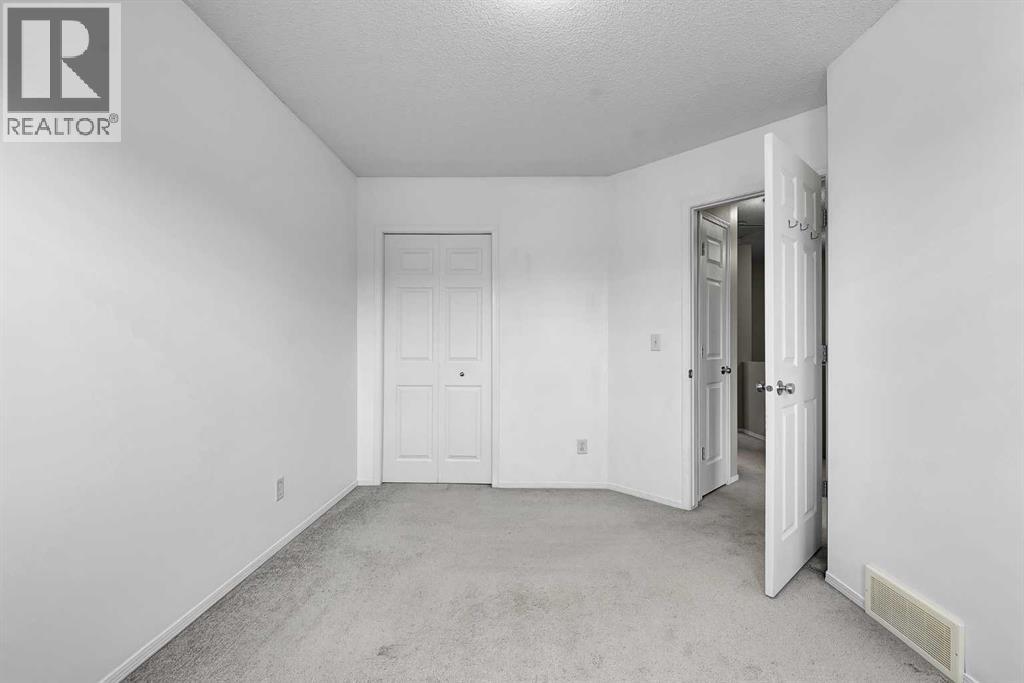 203 Covemeadow Crescent, Calgary, Alberta  T3K 6B1 - Photo 34 - A2325400