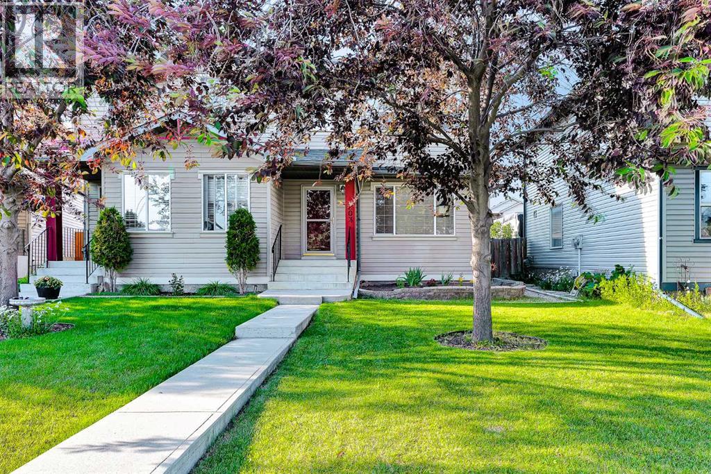203 Covemeadow Crescent, Calgary, Alberta  T3K 6B1 - Photo 3 - A2325400