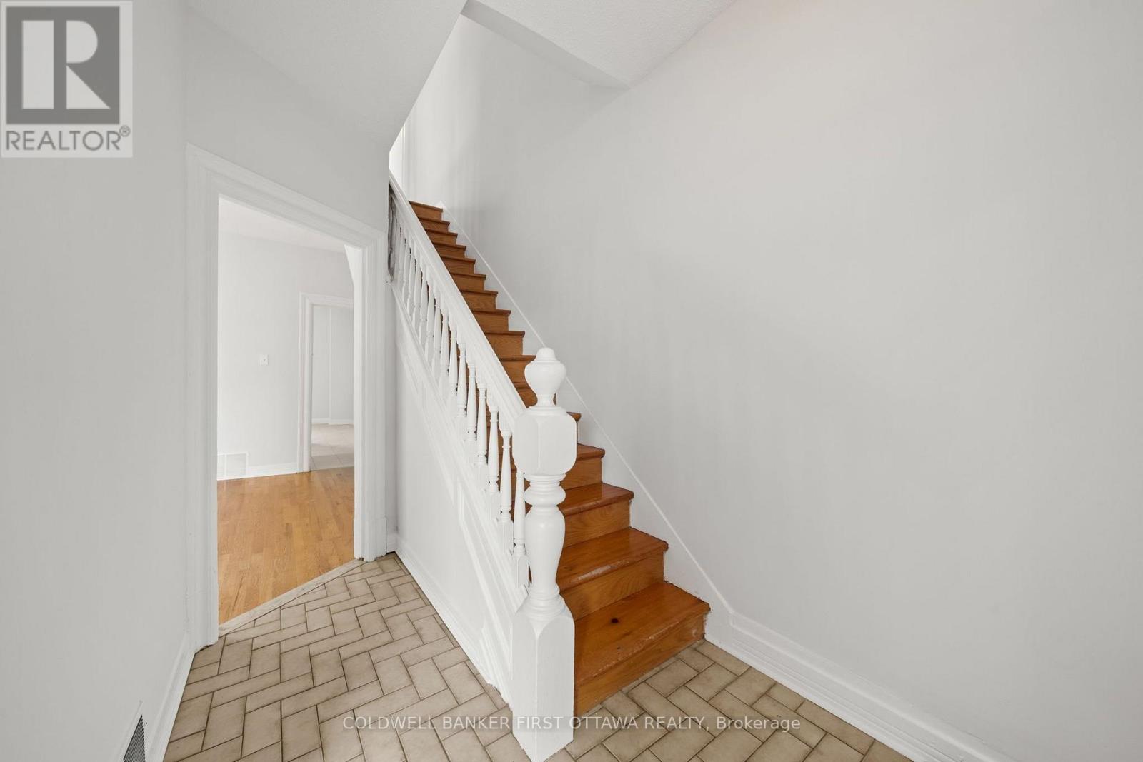 176 Rochester Street, Ottawa, Ontario K1R 7M6 - Photo 6 - X13665634