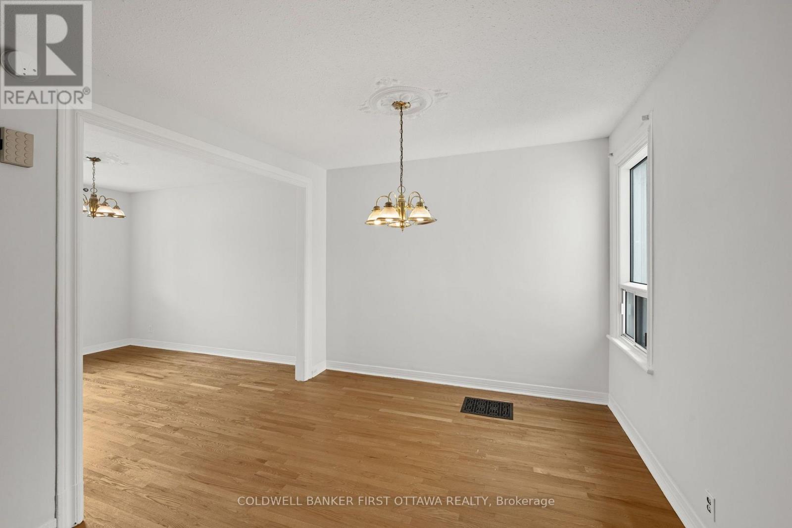 176 Rochester Street, Ottawa, Ontario  K1R 7M6 - Photo 9 - X13665634