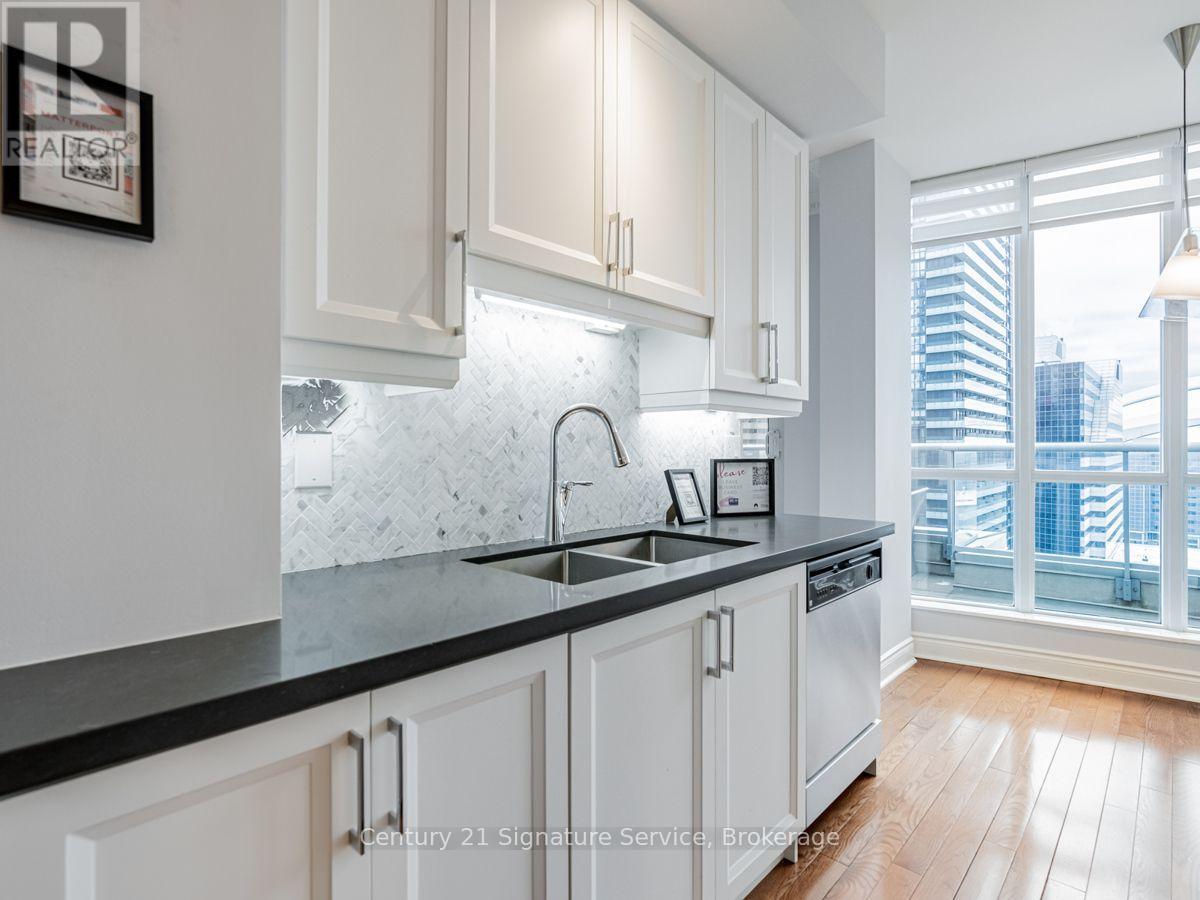Ph36 - 250 Wellington Street W, Toronto, Ontario  M5V 3P6 - Photo 6 - C13665608