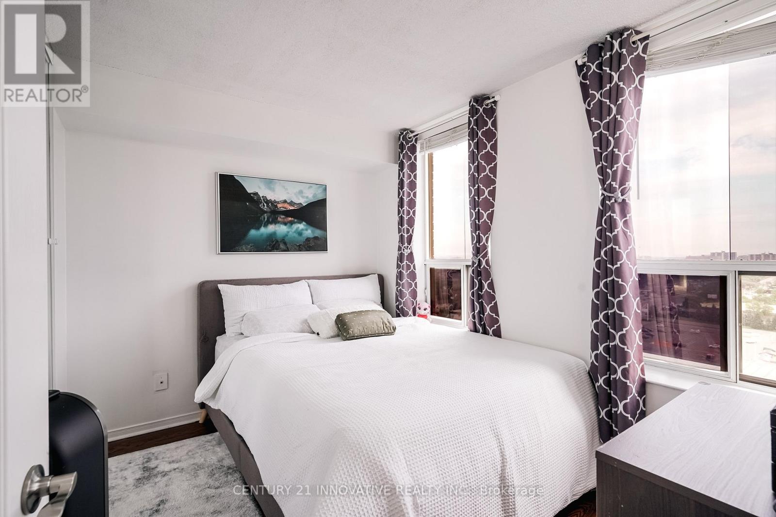 1702 - 330 Mccowan Road, Toronto, Ontario  M1J 3N3 - Photo 22 - E13665686