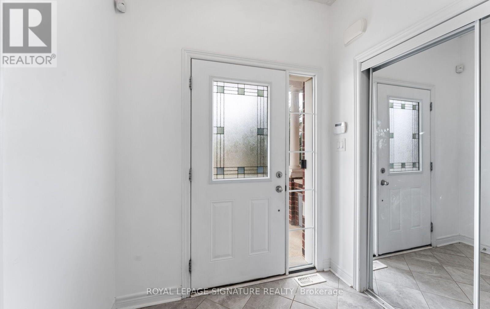 104 Whitefoot Crescent, Ajax, Ontario  L1Z 2E3 - Photo 9 - E13665692