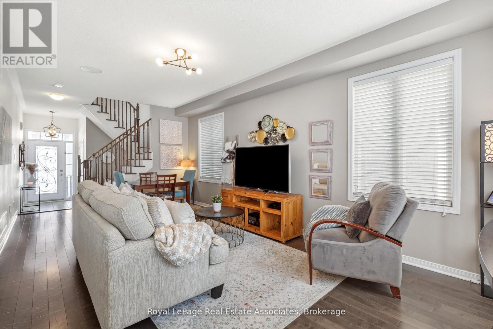 1529 Winville Road, Pickering, Ontario  L1X 0B8 - Photo 5 - E13665704