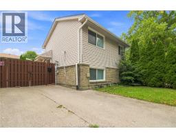 1229 ARNCLIFFE PLACE, Windsor, Ontario