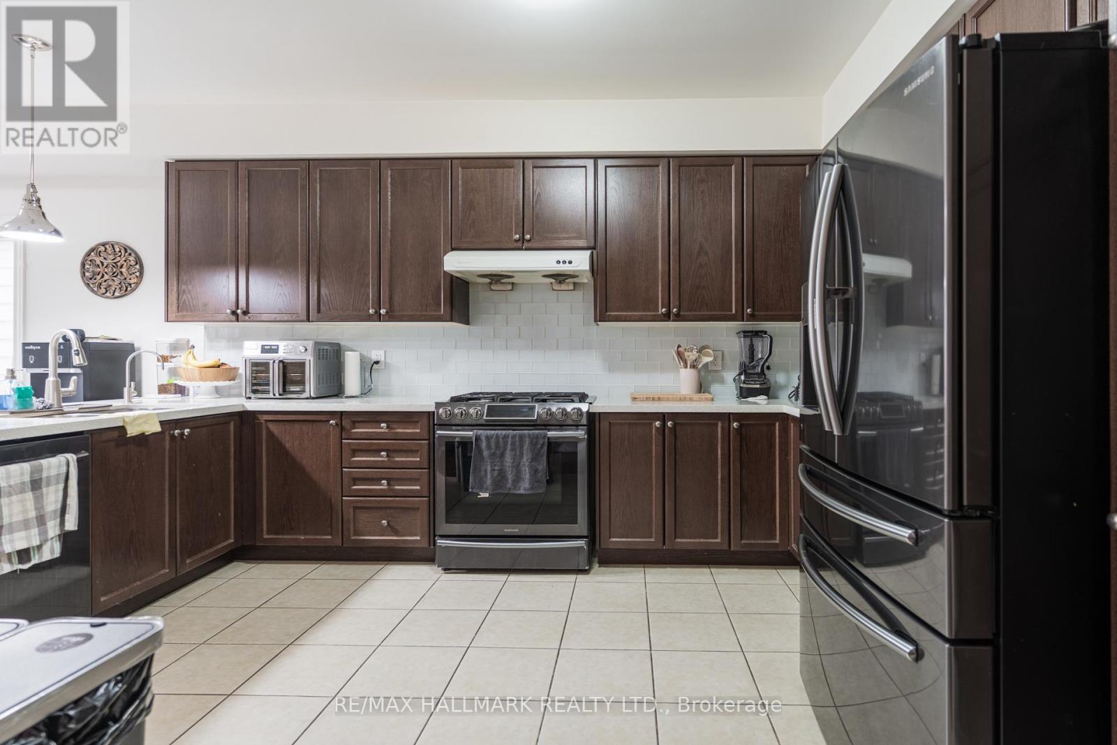 278 Sharon Creek Drive, East Gwillimbury, Ontario  L9N 0P5 - Photo 13 - N13665658
