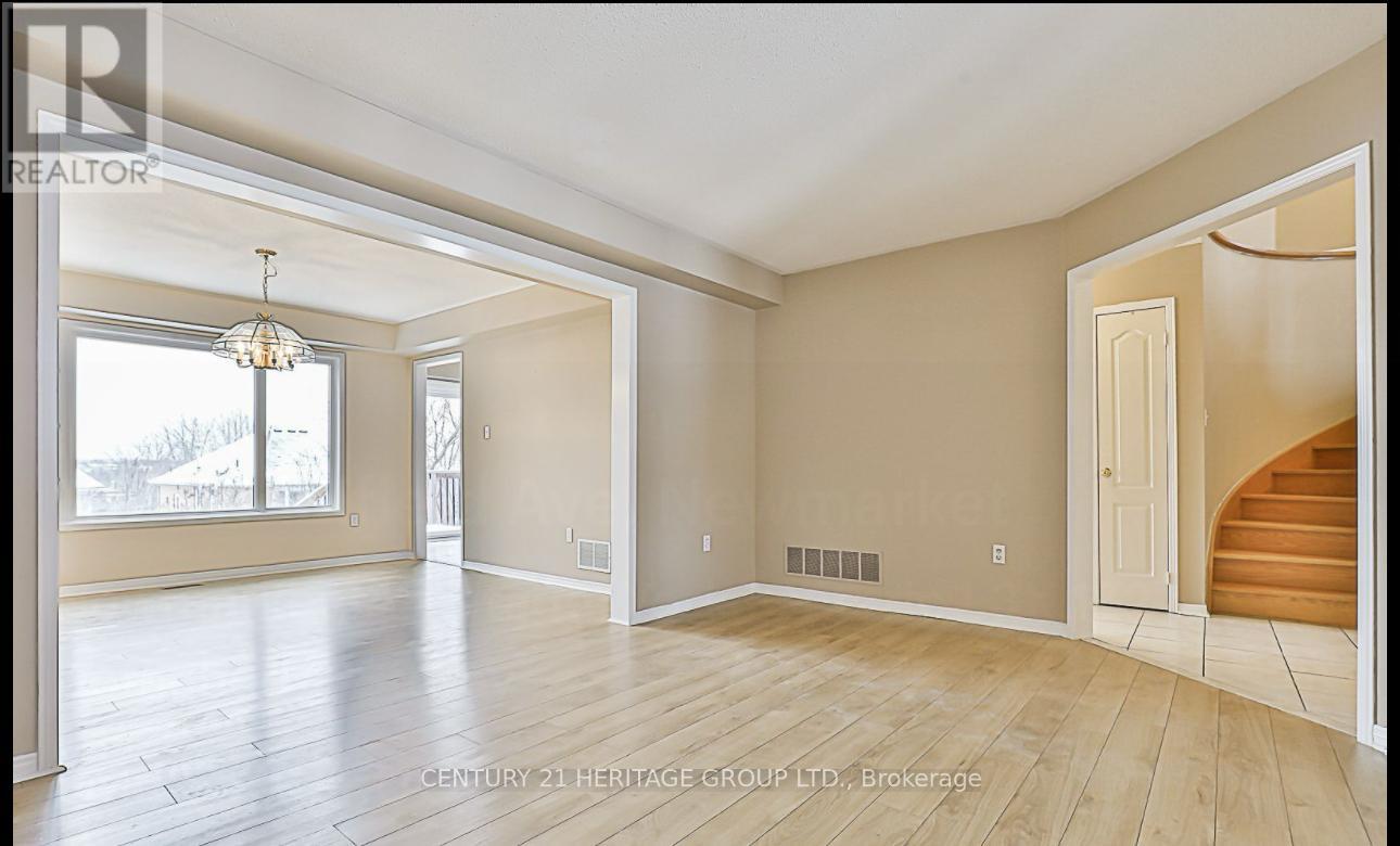162 Widdifield Avenue, Newmarket, Ontario  L3X 1Z2 - Photo 6 - N13665710