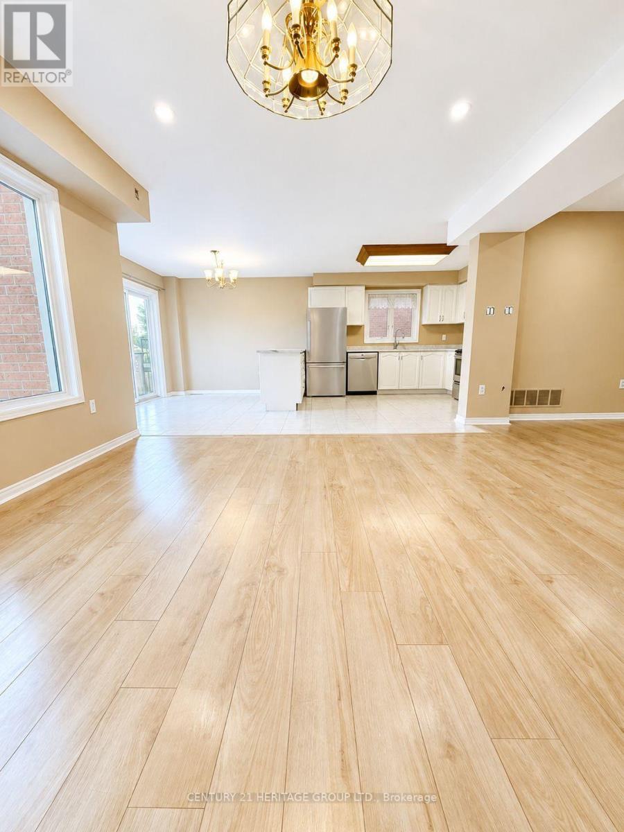 162 Widdifield Avenue, Newmarket, Ontario  L3X 1Z2 - Photo 9 - N13665710