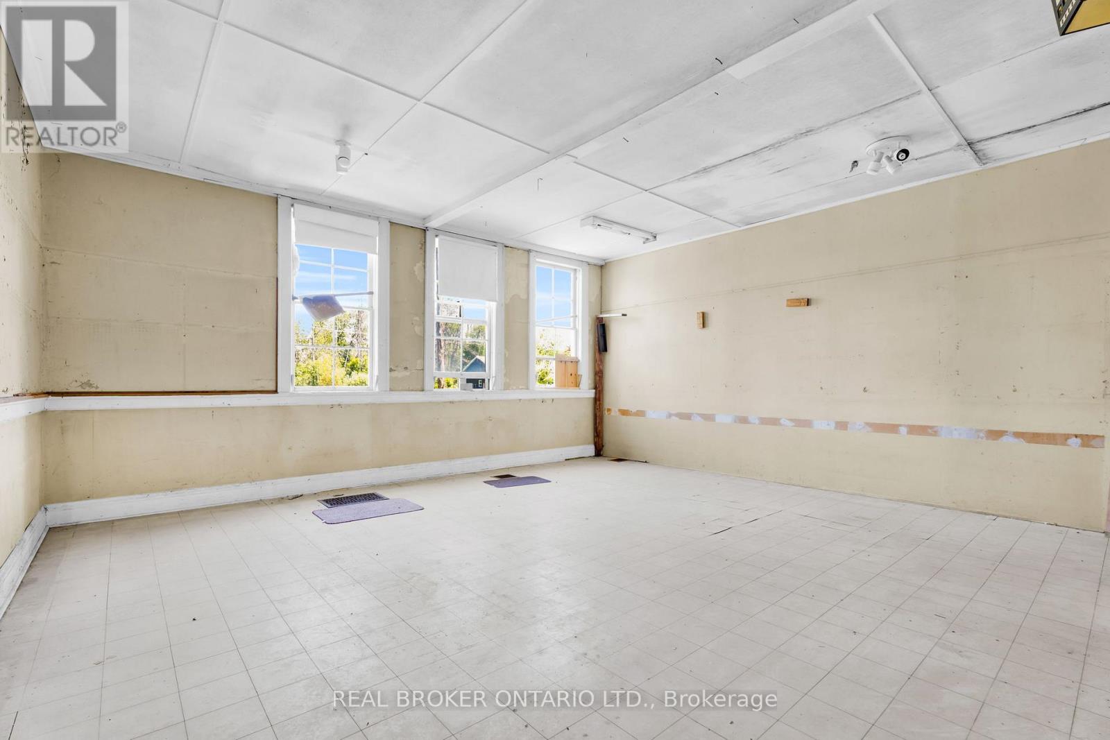2862 Old Fort Road, Tay, Ontario  L4R 4K3 - Photo 10 - S13665698