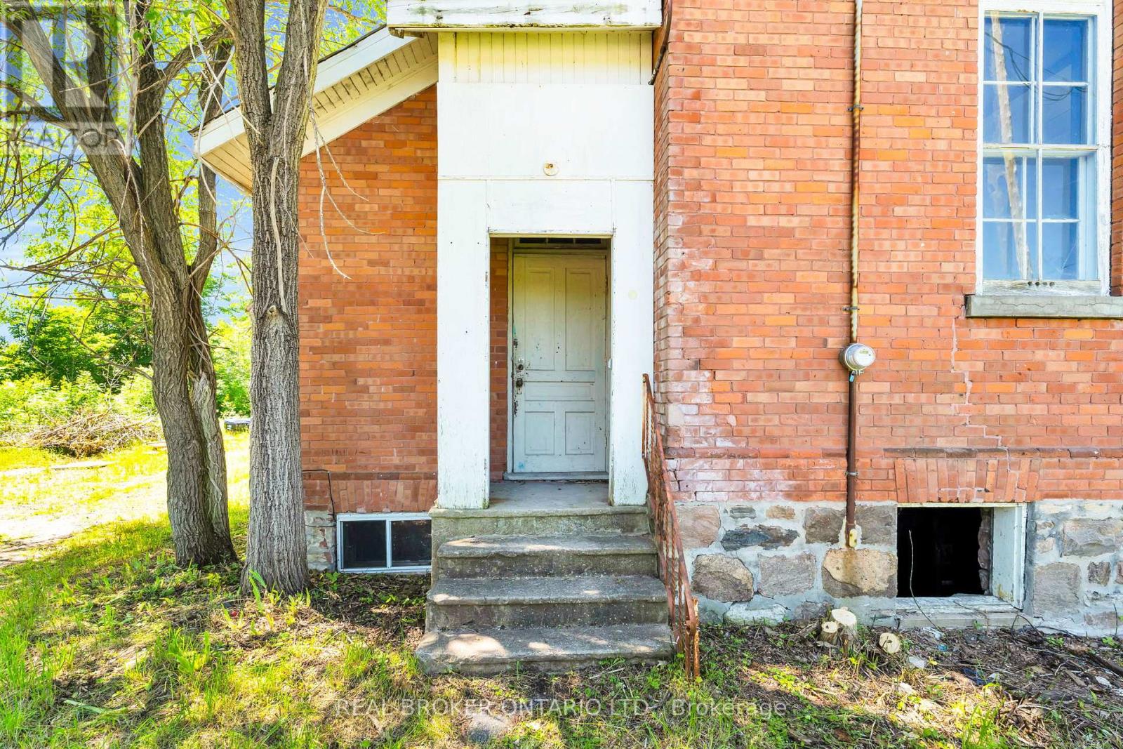 2862 Old Fort Road, Tay, Ontario  L4R 4K3 - Photo 3 - S13665698