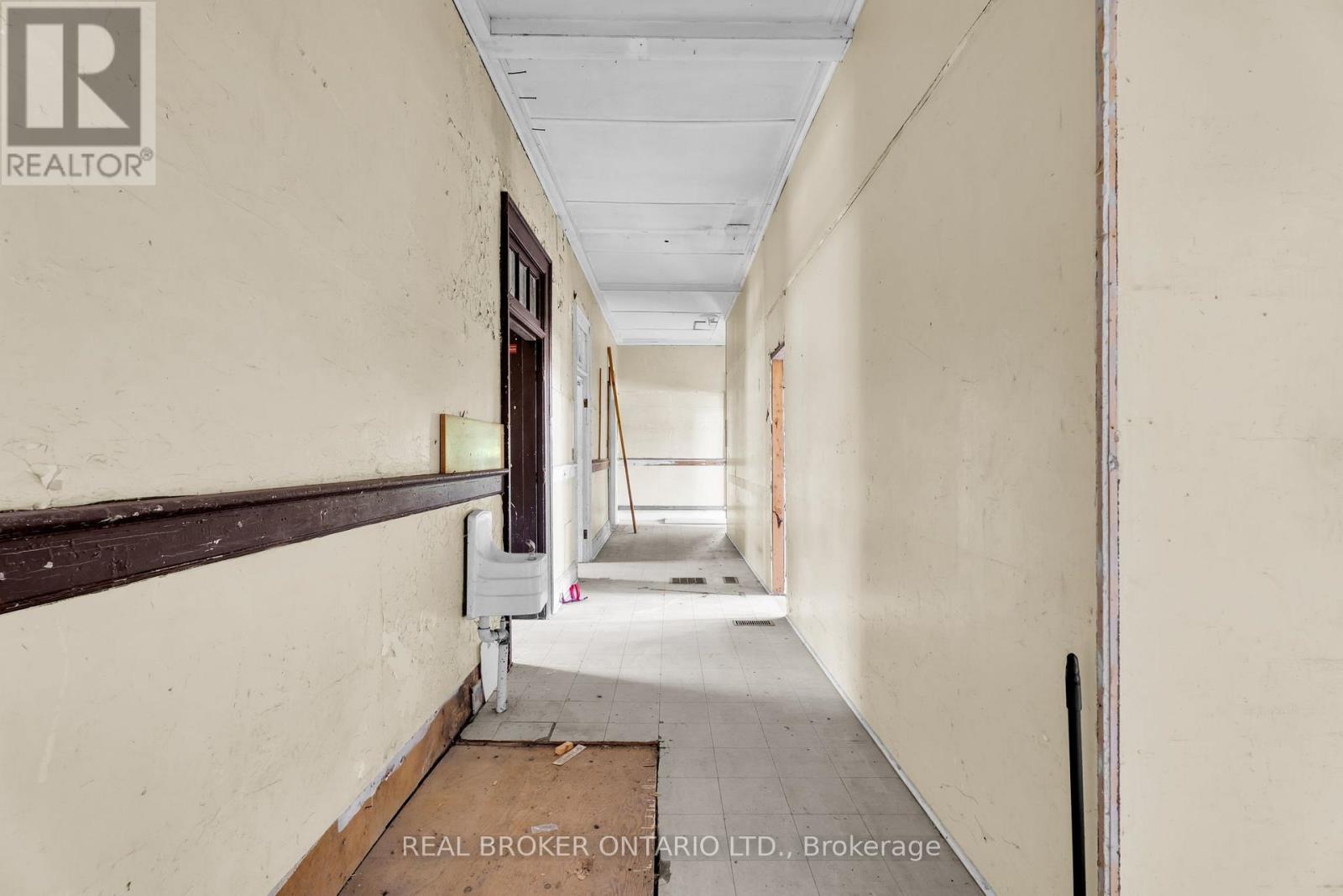2862 Old Fort Road, Tay, Ontario  L4R 4K3 - Photo 4 - S13665698