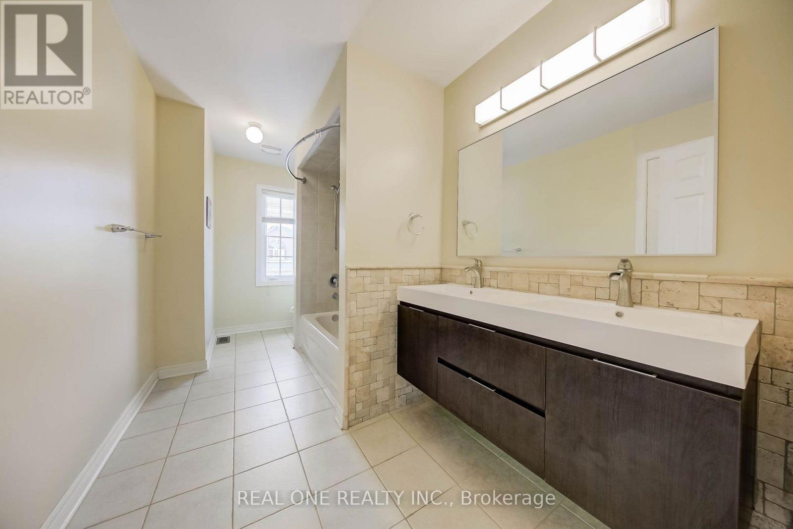 1418 Gulledge Trail, Oakville, Ontario  L6M 3Z9 - Photo 36 - W13665636