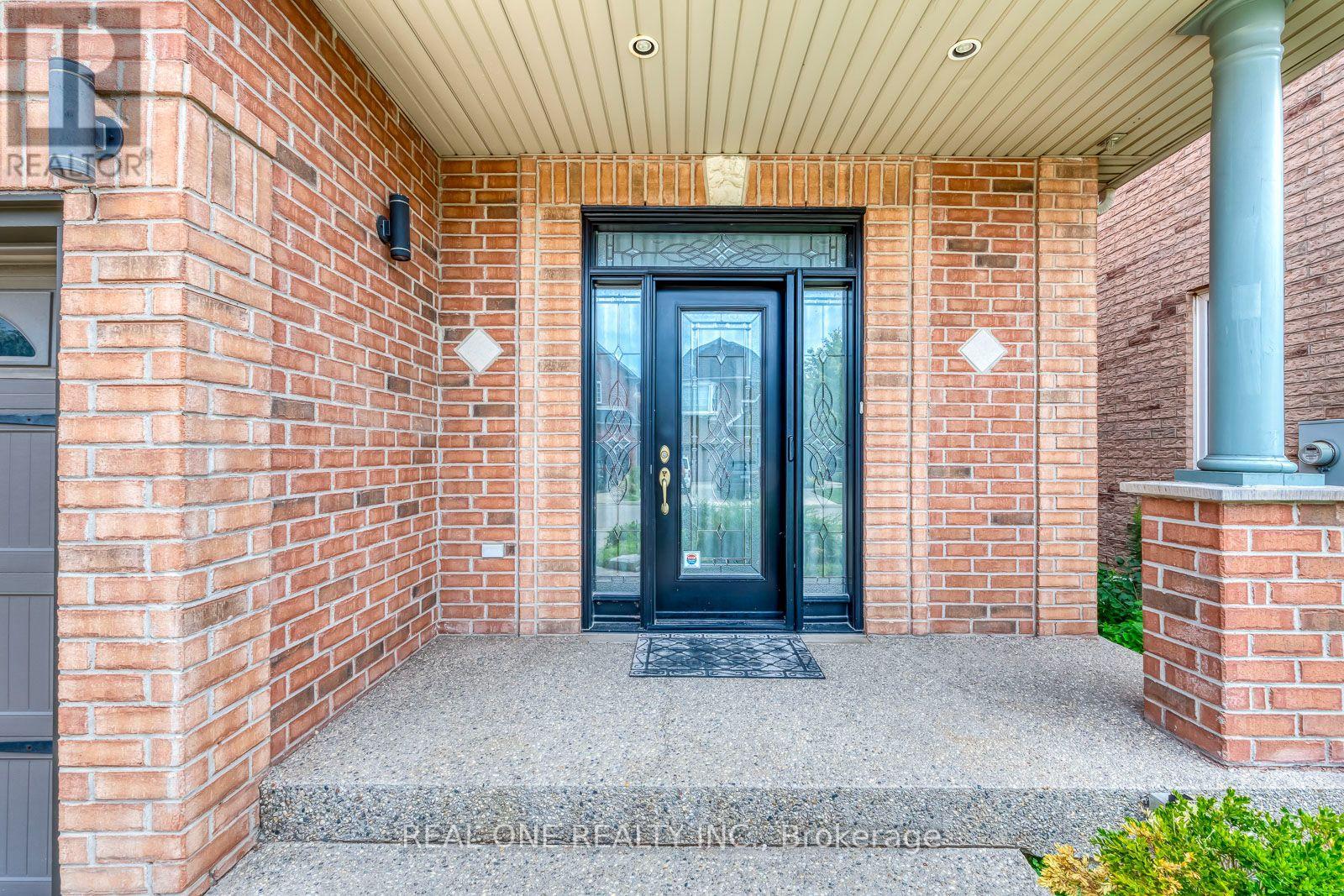 1418 Gulledge Trail, Oakville, Ontario  L6M 3Z9 - Photo 5 - W13665636
