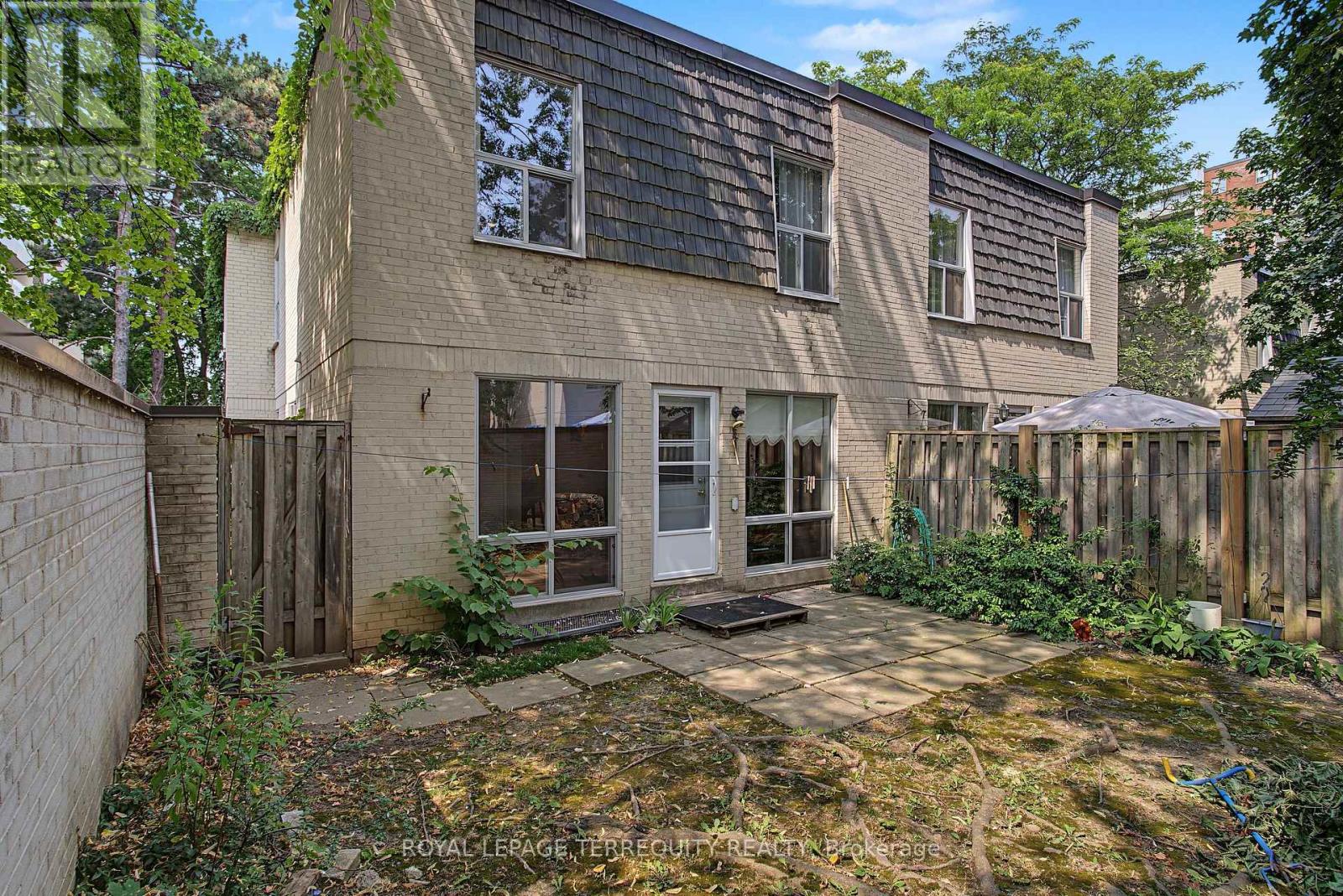 18 - 11 Four Winds Drive, Toronto, Ontario  M3J 1K7 - Photo 24 - W13665638