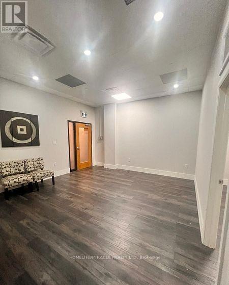 208 - 3495 Rebecca Street, Oakville, Ontario  L6L 6X9 - Photo 7 - W13665654