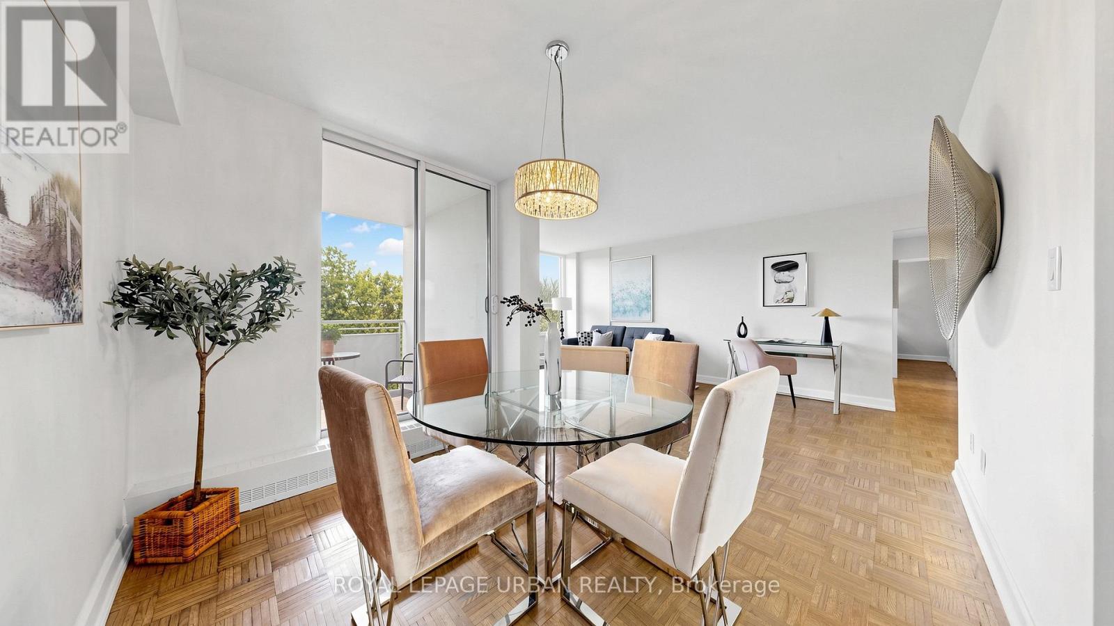 602 - 60 Pavane Linkway, Toronto, Ontario  M3C 1A1 - Photo 10 - C13596600