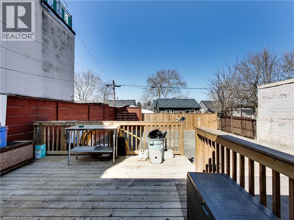 229 Parkdale Avenue N, Hamilton, Ontario  L8H 5X4 - Photo 27 - 40837478