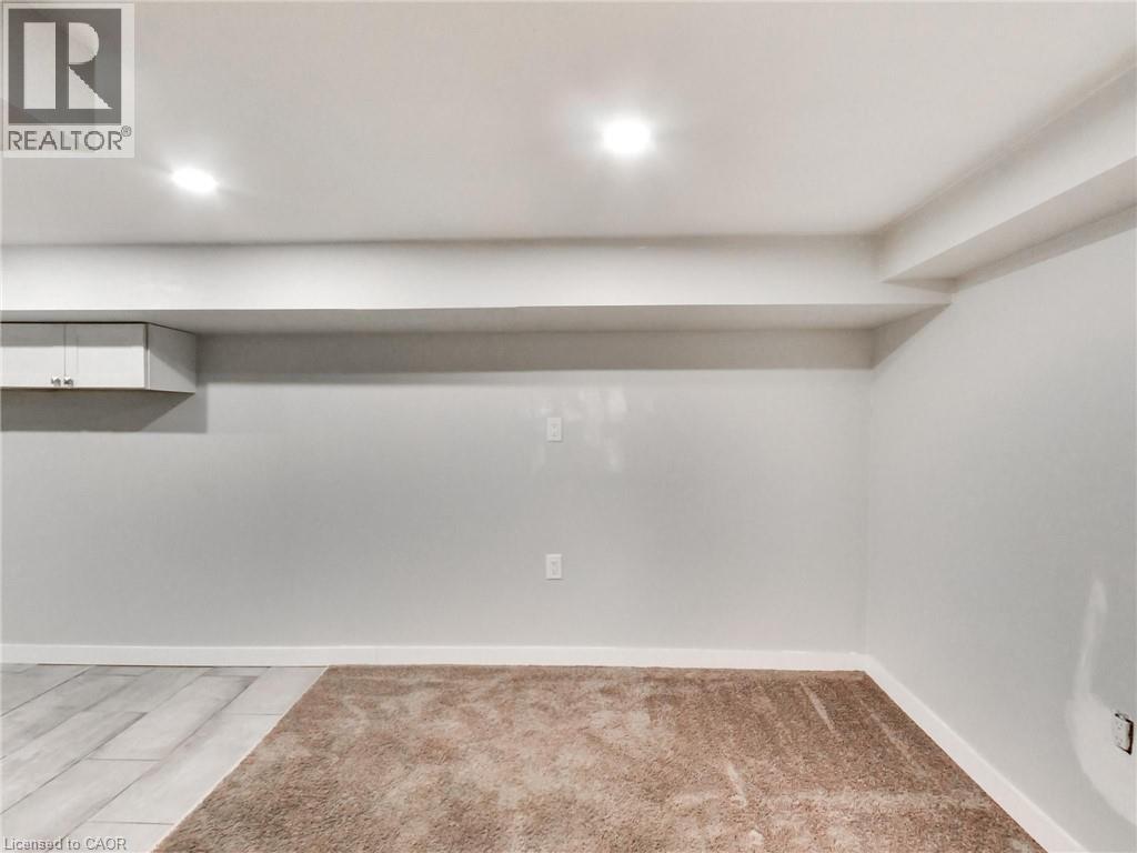 229 Parkdale Avenue N, Hamilton, Ontario  L8H 5X4 - Photo 27 - 40837485