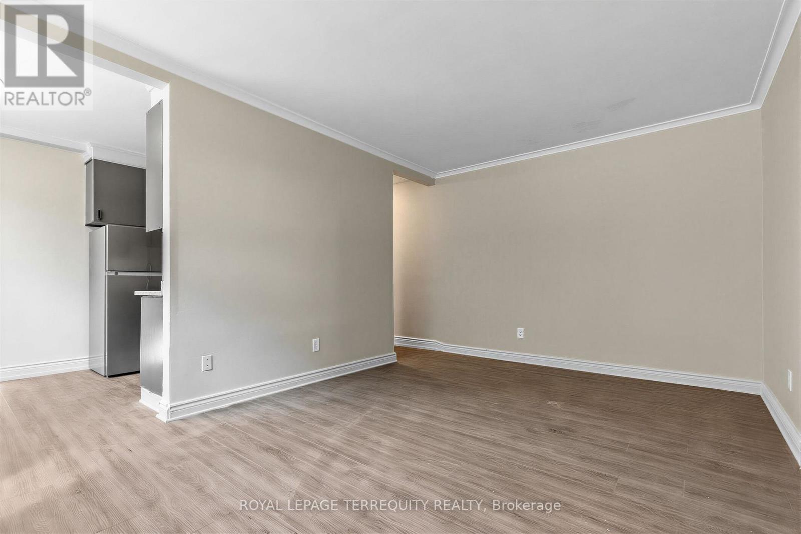 3 - 2550 Keele Street, Toronto, Ontario  M6L 2N8 - Photo 5 - W13504156