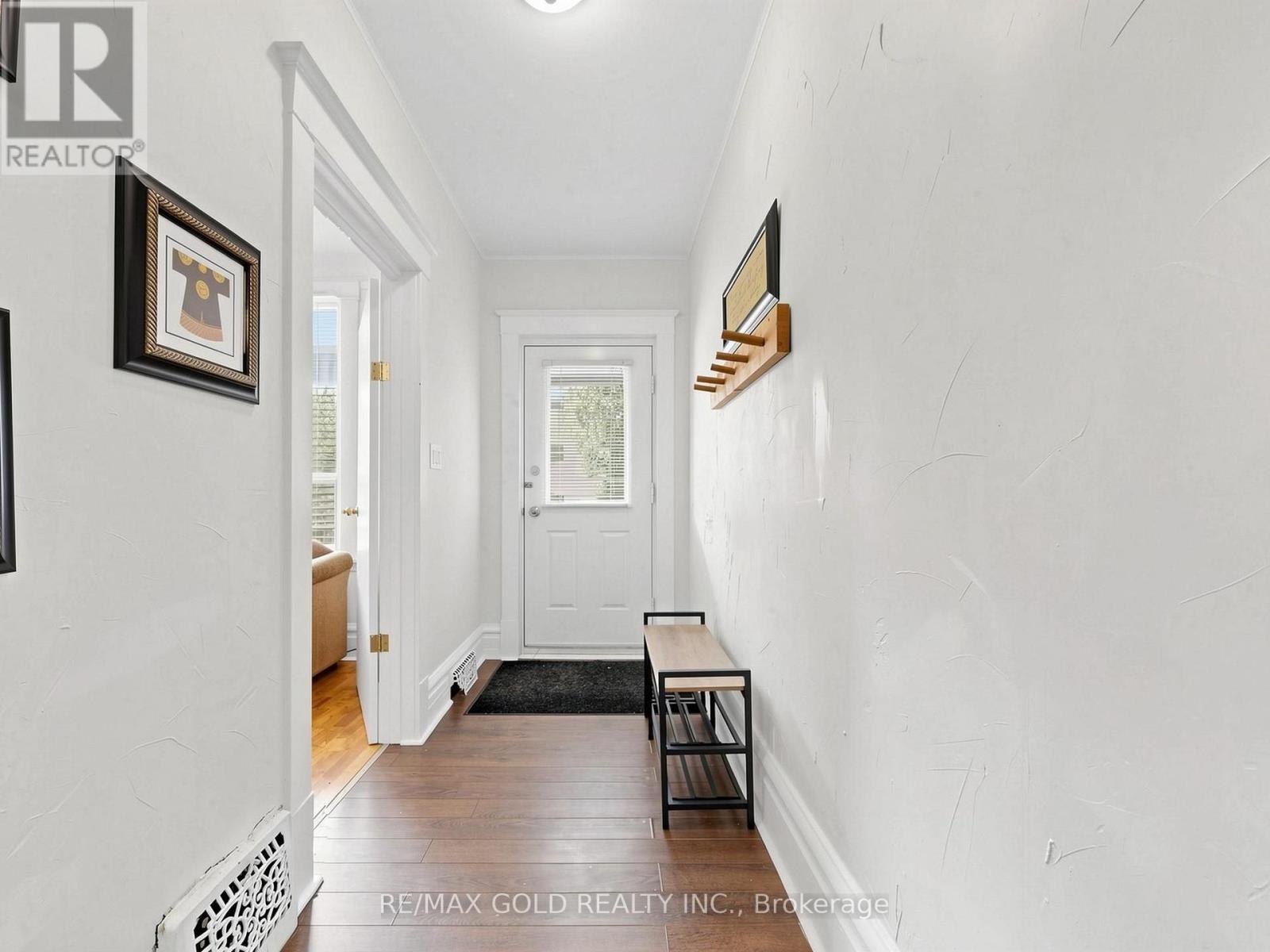 746 King Street W, Hamilton, Ontario  L8S 1J8 - Photo 4 - X13665584