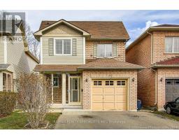 97 PIPERBROOK CRESCENT, Toronto, Ontario