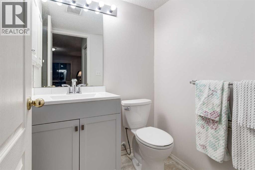 118, 20 Sierra Morena Mews SW, Calgary, Alberta  T3H 3K6 - Photo 20 - A2316285