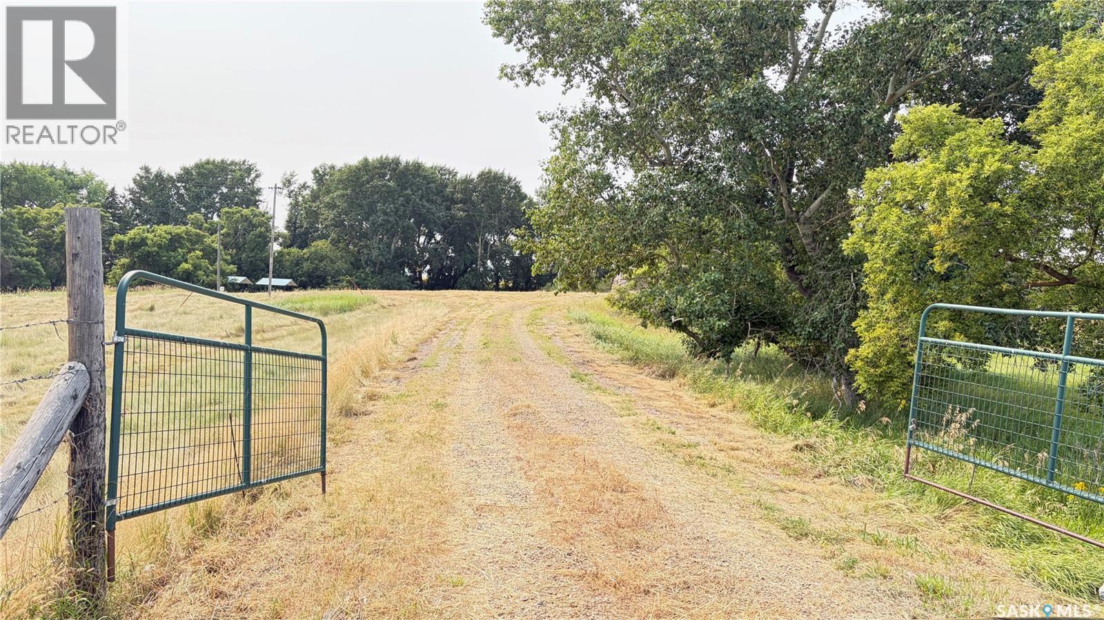 Wickstrom Acreage, Carmichael Rm No. 109, Saskatchewan  S0N 2S0 - Photo 2 - SK043776