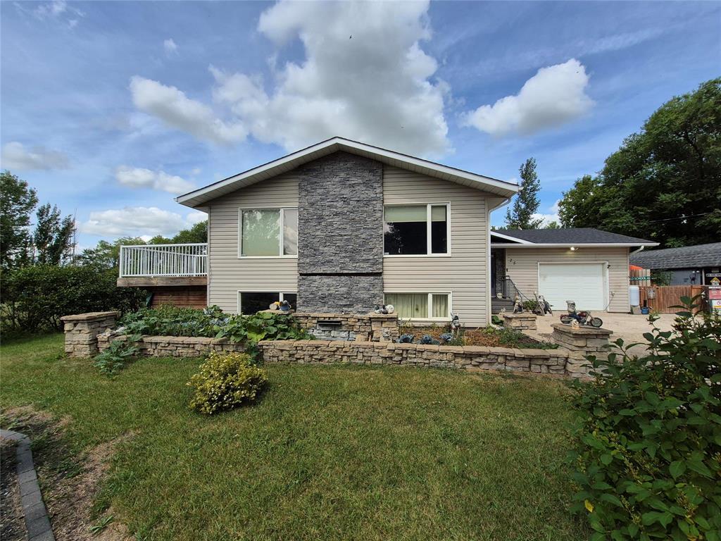 25 Crown Valley Road W, New Bothwell, Manitoba  R0A 1C0 - Photo 3 - 202620128