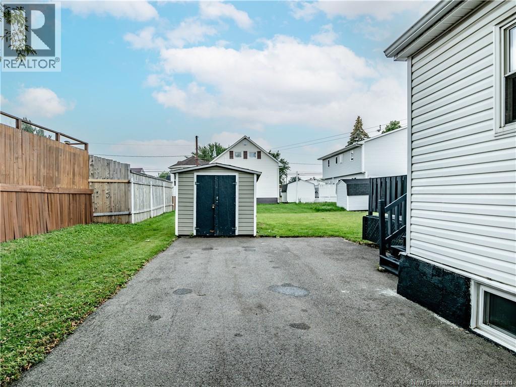 178 Churchill, Moncton, New Brunswick  E1C 7J4 - Photo 22 - NB145813