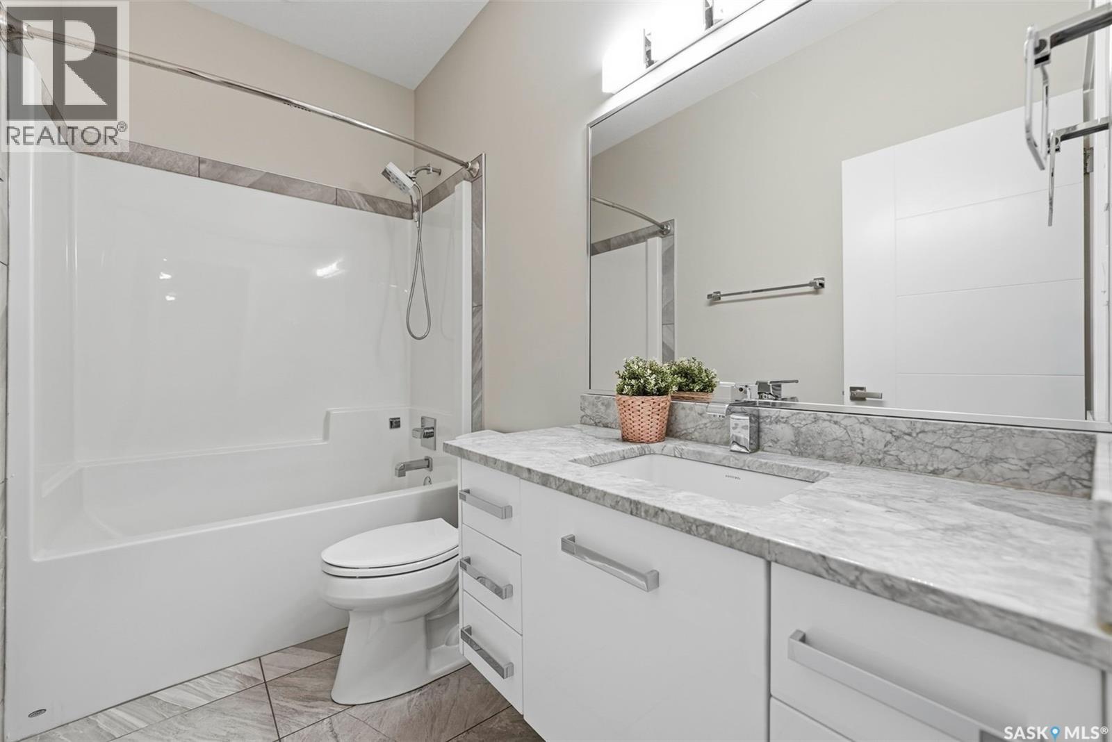 130 Boykowich Bend, Saskatoon, Saskatchewan  S7W 0S2 - Photo 36 - SK045302