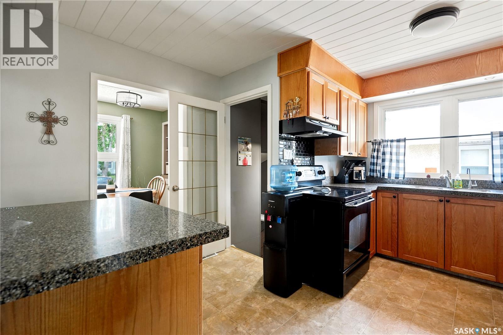 323 Toronto Street N, Regina, Saskatchewan  S4R 2T7 - Photo 14 - SK045183