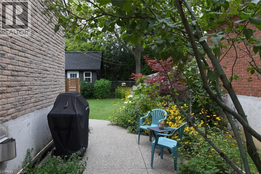 374 Brigadoon Drive, Hamilton, Ontario  L9C 6X4 - Photo 17 - 40854192