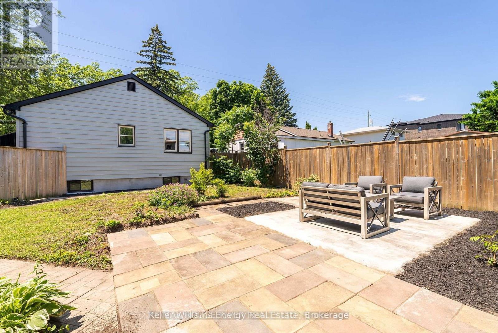 267 Liberty Street N, Clarington, Ontario  L1C 3Y6 - Photo 17 - E13665770